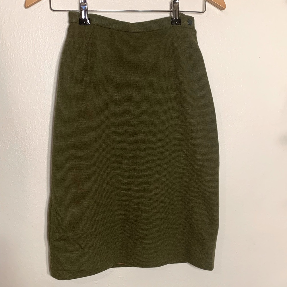 Ladies vintage Cannady Creations zefkrome acrylic sz 5